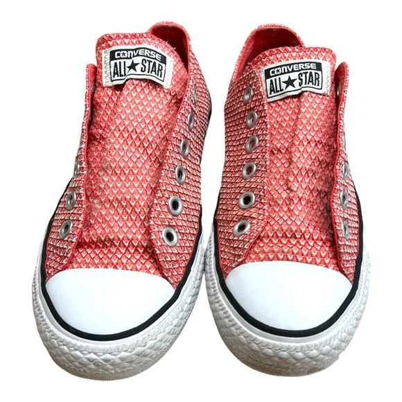 Sz 7 Peach Coral Diamond Textured Converse Sneakers - Picture 2 of 7
